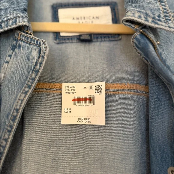 American Eagle Light Blue Denim Jacket - Picture 3 of 3